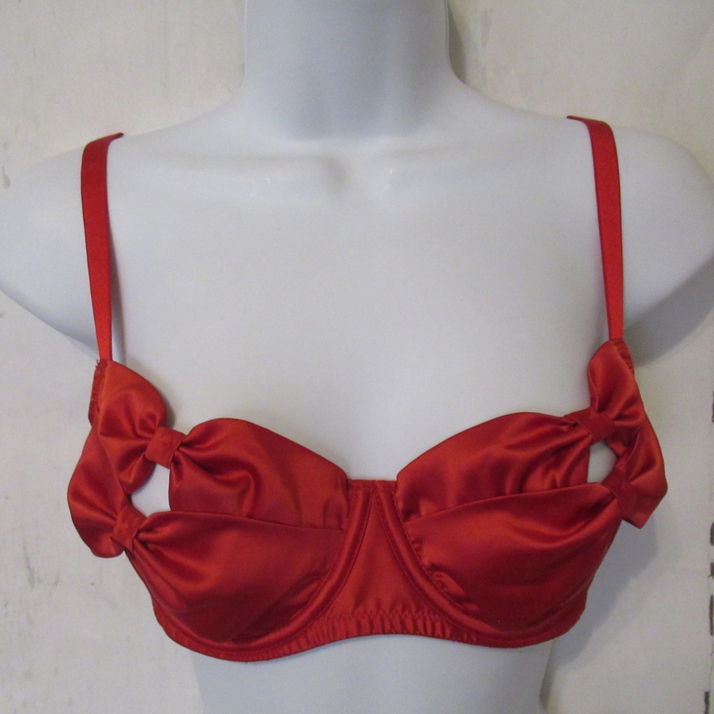 Victorias Secret Bra 32DD Red Satin Bow Peek A Boo Underwire Dream Angels